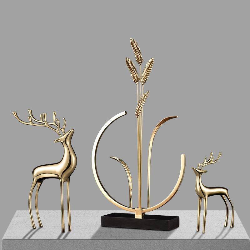 Basergy Bronze Deer Desktop Ornament for Office and Home Decor