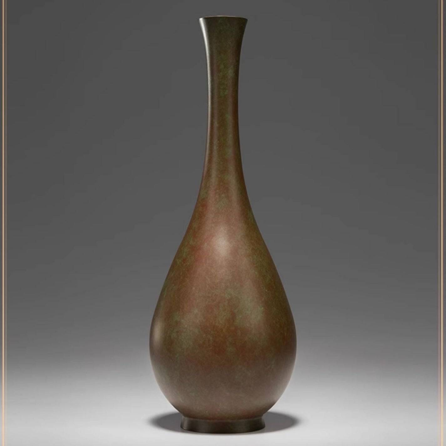 Basergy Bronze Decorative Vase for Living Room